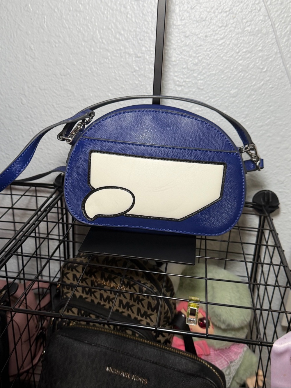 Unique Karl Lagerfeld Paris K/Ikonik Maybelle Dome Crossbody Blue Peekaboo Bag - Picture 7 of 16